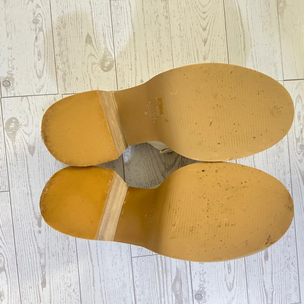Elegant Cream Heeled Mules - Picture 5 of 11